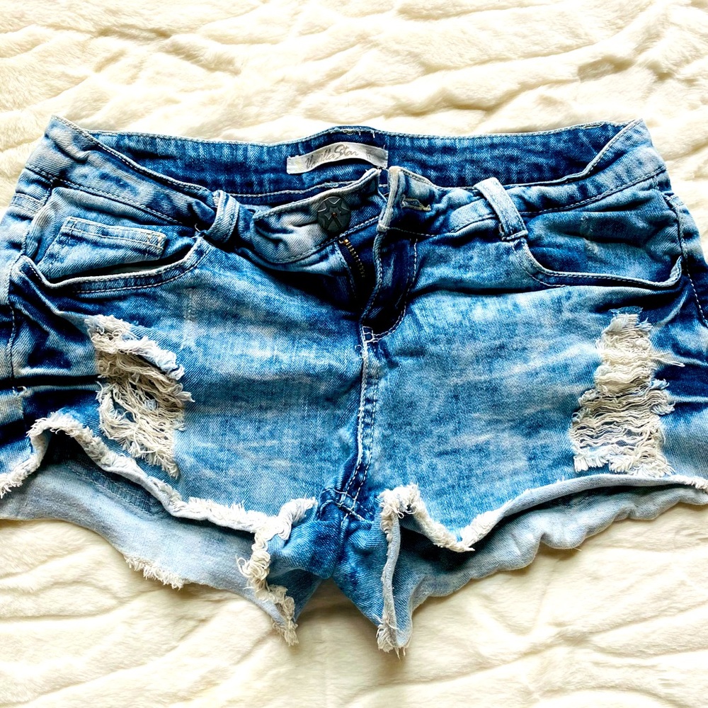 Ladies Jean Short, size 11, Vanilla Star